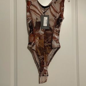 Pretty little thing mesh sheer marble print set never worn before